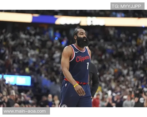 韦德谈KD观点称06年表现与哈登相似突破能力无人能敌