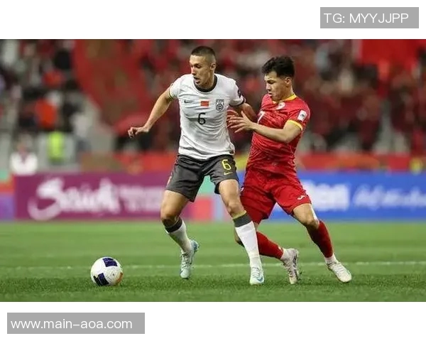 前韩国国脚谈布斯克茨中场风格称韩国球员缺乏冒险精神 前韩国国脚谈布斯克茨中场风格称韩国球员缺乏冒险精神