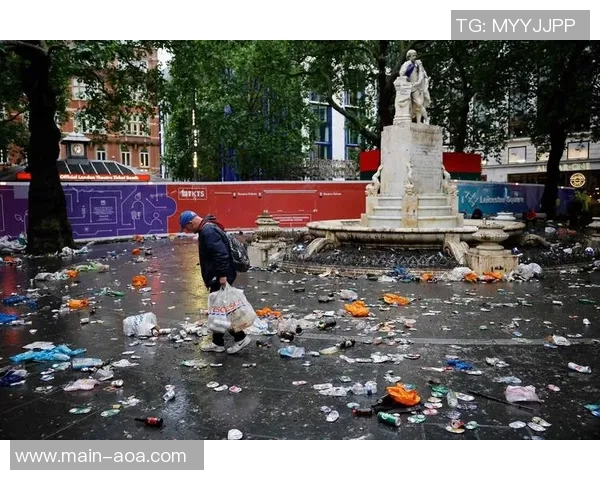 法媒报道罗马与马赛达成一致签约18岁前锋瓦斯达费用2500万欧元 法媒报道罗马与马赛达成一致签约18岁前锋瓦斯达费用2500万欧元